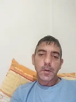 Snapshot of Egemen2245 chatting on 11/16/25, 08:47 Egemen2245 online show from 11/16/25, 08:47