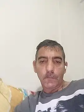 Snapshot of Egemen2245 chatting on 11/22/25, 05:01 Egemen2245 online show from 11/22/25, 05:01