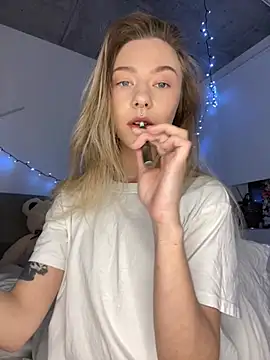  urbestie  online show from 01/11/26, 09:20