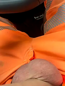 Snapshot of Bick_dick1997 chatting on 09/22/25, 03:58 Bick dick1997 online show from 09/22/25, 03:58