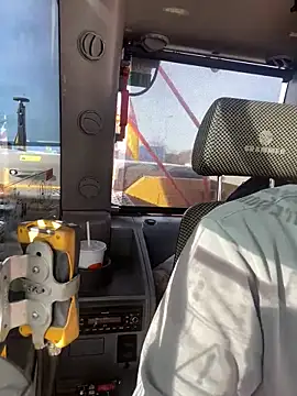 Snapshot of Bick_dick1997 chatting on 11/05/25, 01:55 Bick dick1997 online show from 11/05/25, 01:55