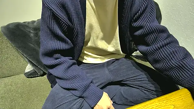 atom0407 online show from 12/21/24, 04:25