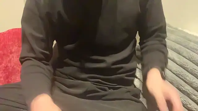 atom0407 online show from 03/21/25, 03:24