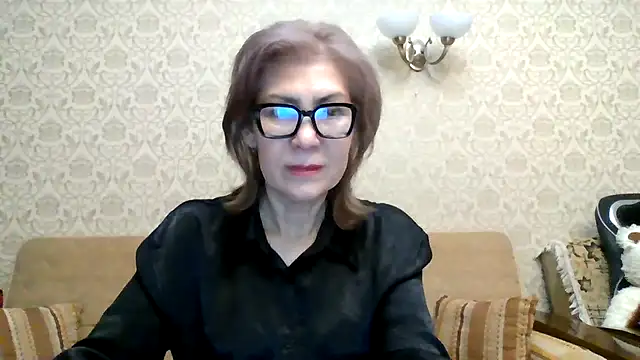 Elegant00Lady online show from 12/05/25, 06:26