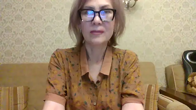 Snapshot of Elegant00Lady chatting on 06/15/26, 05:04 Elegant00Lady online show from 06/15/26, 05:04