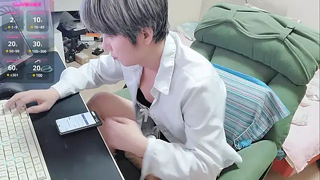 majlee2024 online show from 03/20/25, 01:26