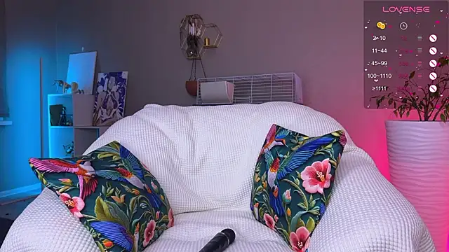 Snapshot of Tanya_Acid chatting on 03/10/26, 04:50 Tanya Acid online show from 03/10/26, 04:50