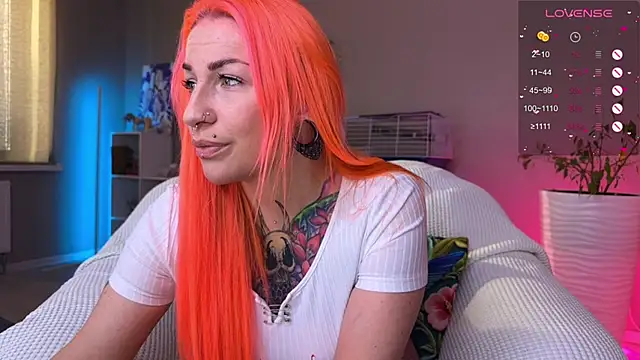 Snapshot of Tanya_Acid chatting on 05/03/26, 04:51 Tanya Acid online show from 05/03/26, 04:51