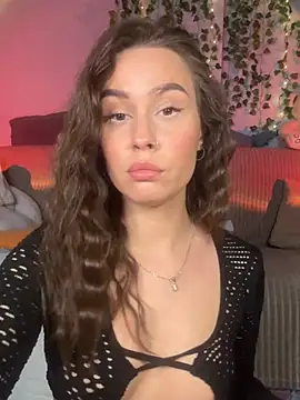 MiaNell online show from 01/21/25, 12:25