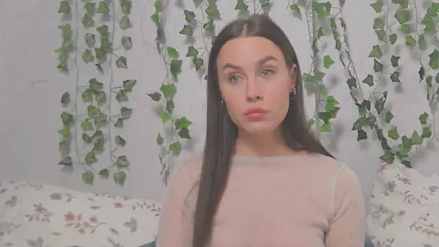 MiaNell online show from 03/04/25, 02:27