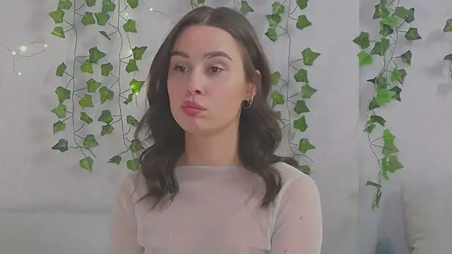 MiaNell online show from 03/16/25, 01:07