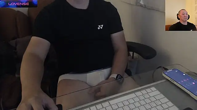 Snapshot of chih515 chatting on 12/21/24, 07:45 chih515 online show from 12/21/24, 07:45