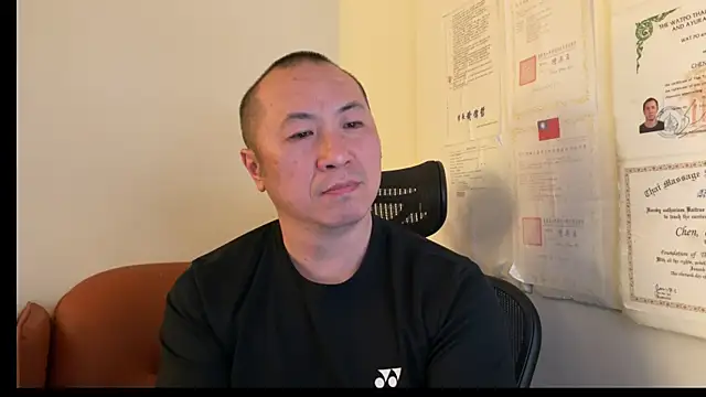 Snapshot of chih515 chatting on 02/14/25, 06:34 chih515 online show from 02/14/25, 06:34