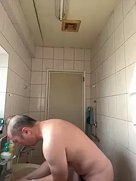 Snapshot of chih515 chatting on 03/03/25, 12:37 chih515 online show from 03/03/25, 12:37