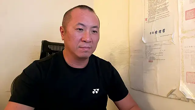 chih515 online show from 04/25/26, 07:55