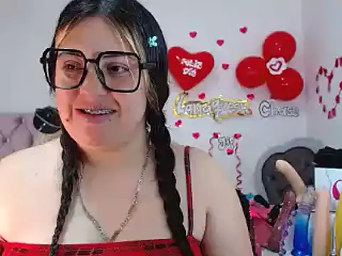 lanaqueen699 online show from 03/18/25, 03:31