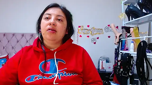 lanaqueen699 online show from 12/15/25, 12:31