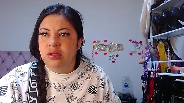 lanaqueen699 online show from 04/13/26, 12:21