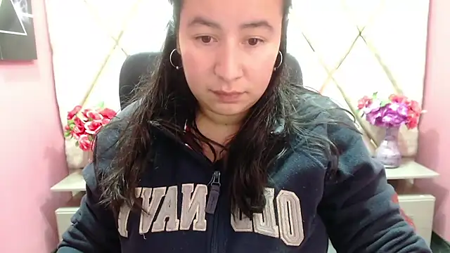 Snapshot of NaomyPrinces chatting on 12/21/24, 12:59 NaomyPrinces online show from 12/21/24, 12:59