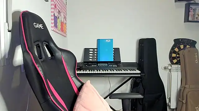 Ama music online show from 02/13/26, 02:02