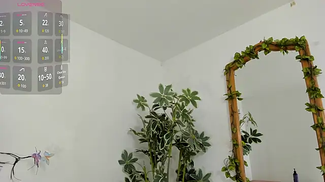 Snapshot of ShegoBlake chatting on 11/26/25, 12:11 ShegoBlake online show from 11/26/25, 12:11