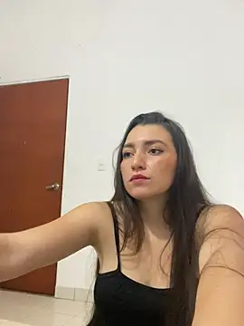 Sweetsex valeria online show from 03/07/25, 12:01