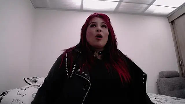 Snapshot of amydeepqueen chatting on 02/10/26, 04:44 amydeepqueen online show from 02/10/26, 04:44