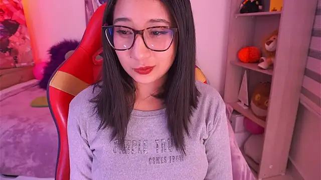 Sunny flower  online show from 12/17/25, 01:11