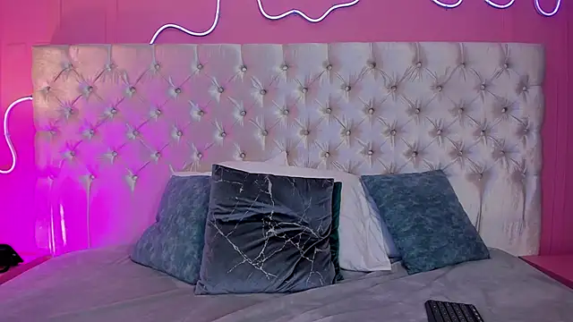 Snapshot of Mai_higurashi chatting on 09/25/25, 07:50 Mai higurashi online show from 09/25/25, 07:50