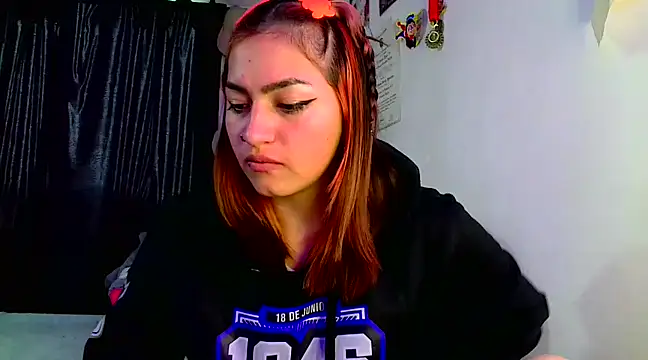 lucycherry   online show from 03/18/25, 12:14