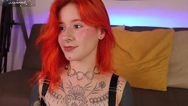 Snapshot of Daarlene chatting on 03/18/26, 04:32 Daarlene online show from 03/18/26, 04:32