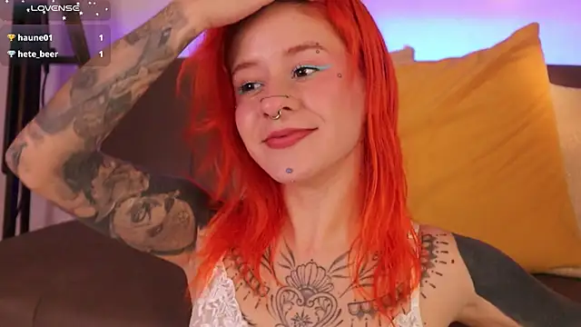 Snapshot of Daarlene chatting on 03/21/26, 11:59 Daarlene online show from 03/21/26, 11:59