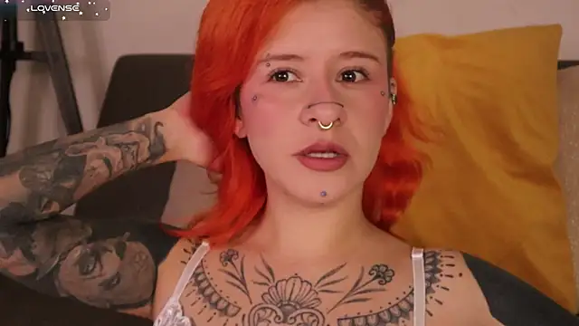 Snapshot of Daarlene chatting on 03/30/26, 10:27 Daarlene online show from 03/30/26, 10:27