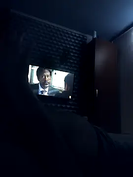 Snapshot of carma5 chatting on 01/08/25, 10:48 carma5 online show from 01/08/25, 10:48