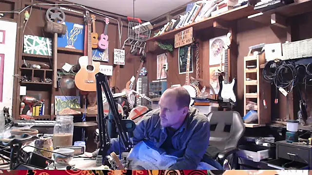 itsjameswebbscope online show from 12/16/25, 11:54