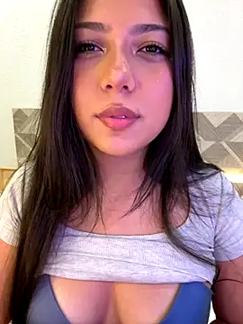 Maii chan online show from 11/28/25, 01:19