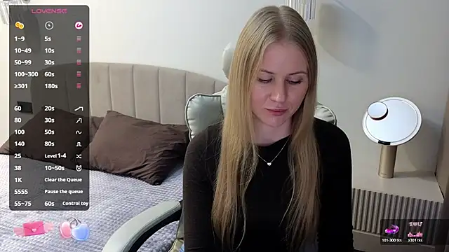 Snapshot of IsabelAllen chatting on 05/22/26, 07:08 IsabelAllen online show from 05/22/26, 07:08