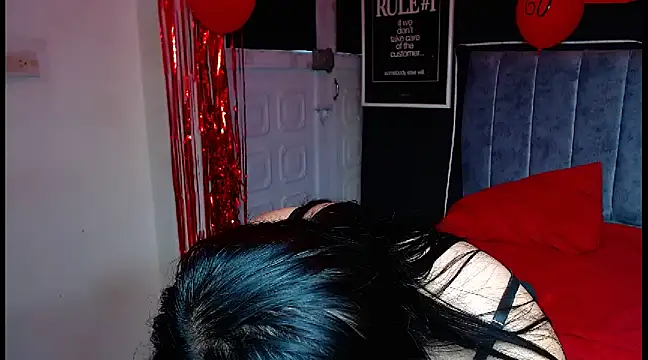 Violettasquirt online show from 02/25/25, 06:20