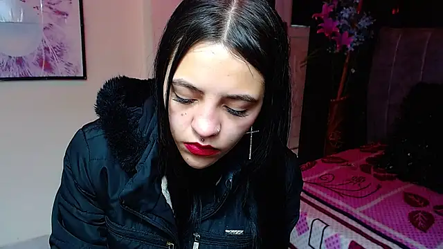 Violettasquirt online show from 11/06/25, 02:18