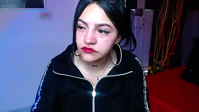 Violettasquirt online show from 01/08/26, 02:30