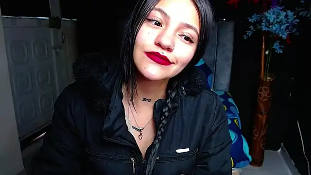 Violettasquirt online show from 03/10/26, 02:00