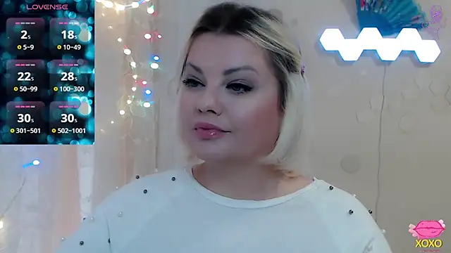 JewellKiss7 online show from 04/08/26, 12:49