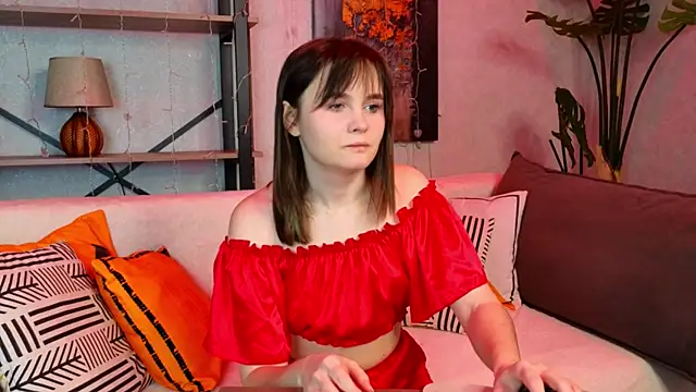 Snapshot of CiriRianonn chatting on 02/16/25, 04:20 CiriRianonn online show from 02/16/25, 04:20