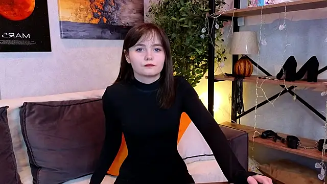 Snapshot of CiriRianonn chatting on 03/21/25, 04:17 CiriRianonn online show from 03/21/25, 04:17