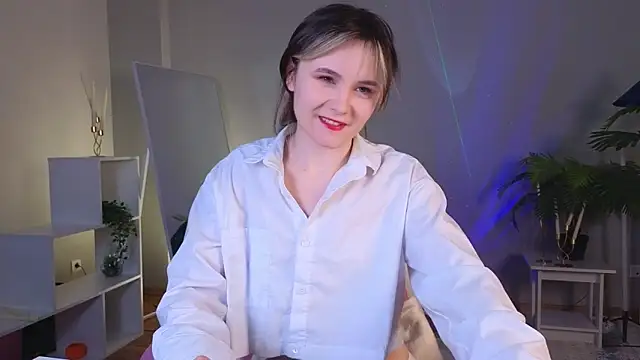 Snapshot of CiriRianonn chatting on 11/28/25, 05:54 CiriRianonn online show from 11/28/25, 05:54