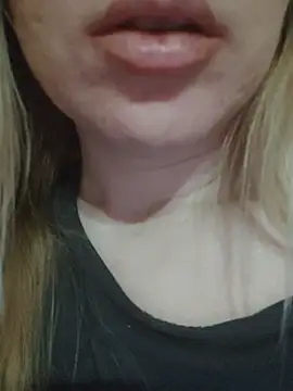 Snapshot of Linda_999 chatting on 01/15/25, 05:26 Linda 999 online show from 01/15/25, 05:26