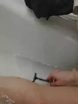 Snapshot of Linda_999 chatting on 01/31/25, 10:52 Linda 999 online show from 01/31/25, 10:52