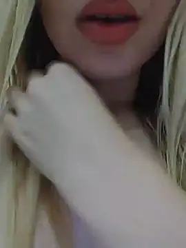 Snapshot of Linda_999 chatting on 03/20/25, 11:56 Linda 999 online show from 03/20/25, 11:56