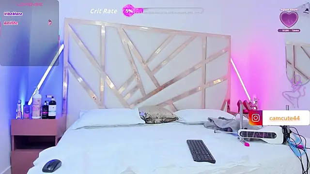 Cameron cutee online show from 10/23/25, 07:01