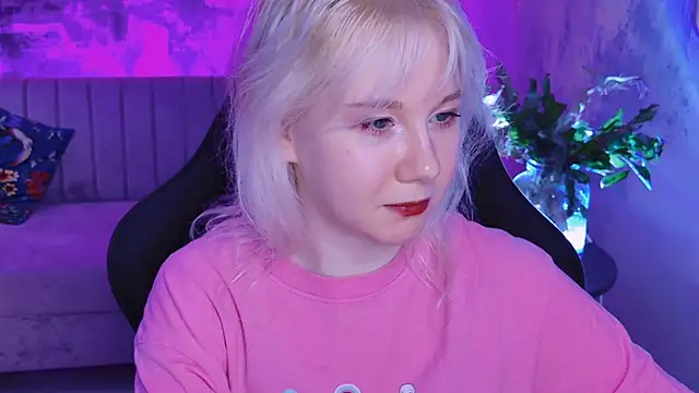 NancyMartinez online show from 02/04/25, 11:16